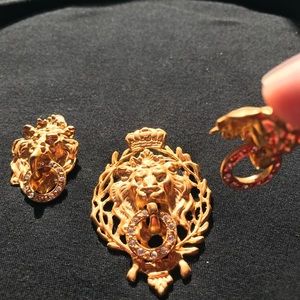 Brooch and clip on earrings